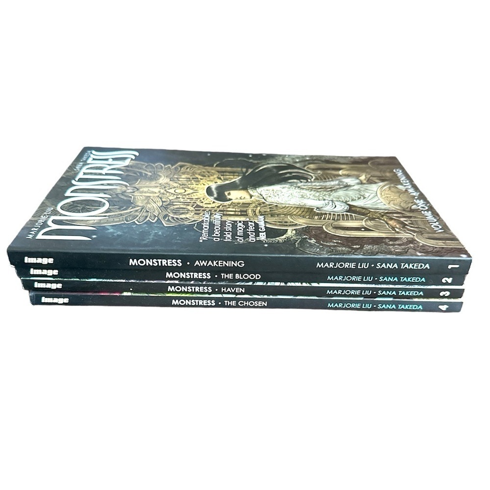 Monstress Vol. 1 - 4 graphic Novel set TPB Marjorie Liu, Sana Takeda